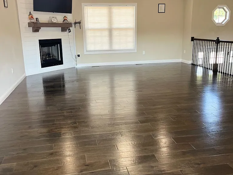 300 Turner Ct — Photo 22