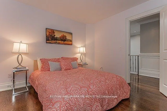 21 Dunblaine Ave — Photo 12