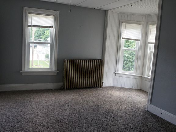bedroom (1)