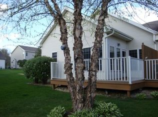 813 Harrington Dr, Madison, WI 53718