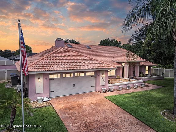 2nd image of 4562 Helena Dr