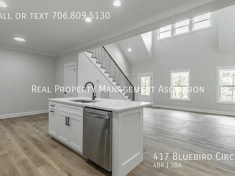 417 Bluebird Cir — Photo 8