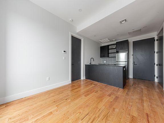 2nd image of 169 Knickerbocker Ave #305