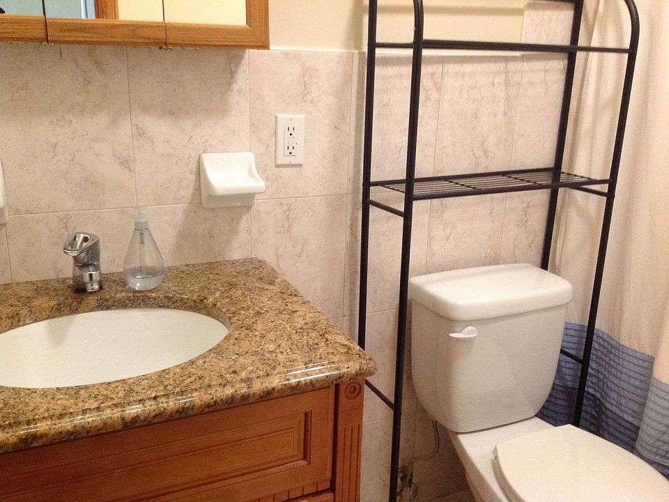 2nd image of 2583 35th St APT 1F