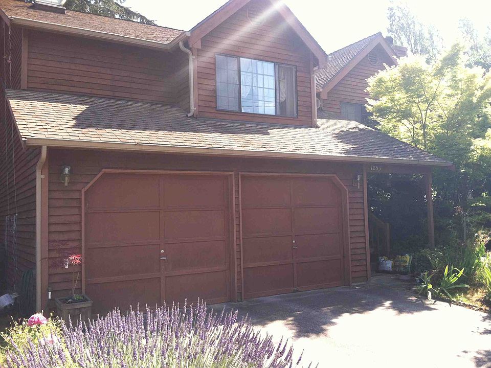 2nd image of 1053 NE 92nd St