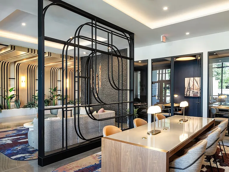 Lobby and work lounge