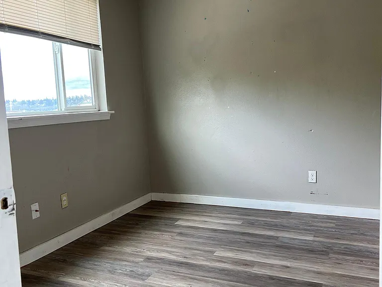 316 Cline Ave — Photo 24
