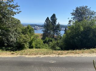 NW 3rd St #6&12, Portland, OR 97231