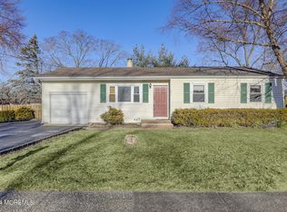 555 Colorado Ave, Brick, NJ 08724