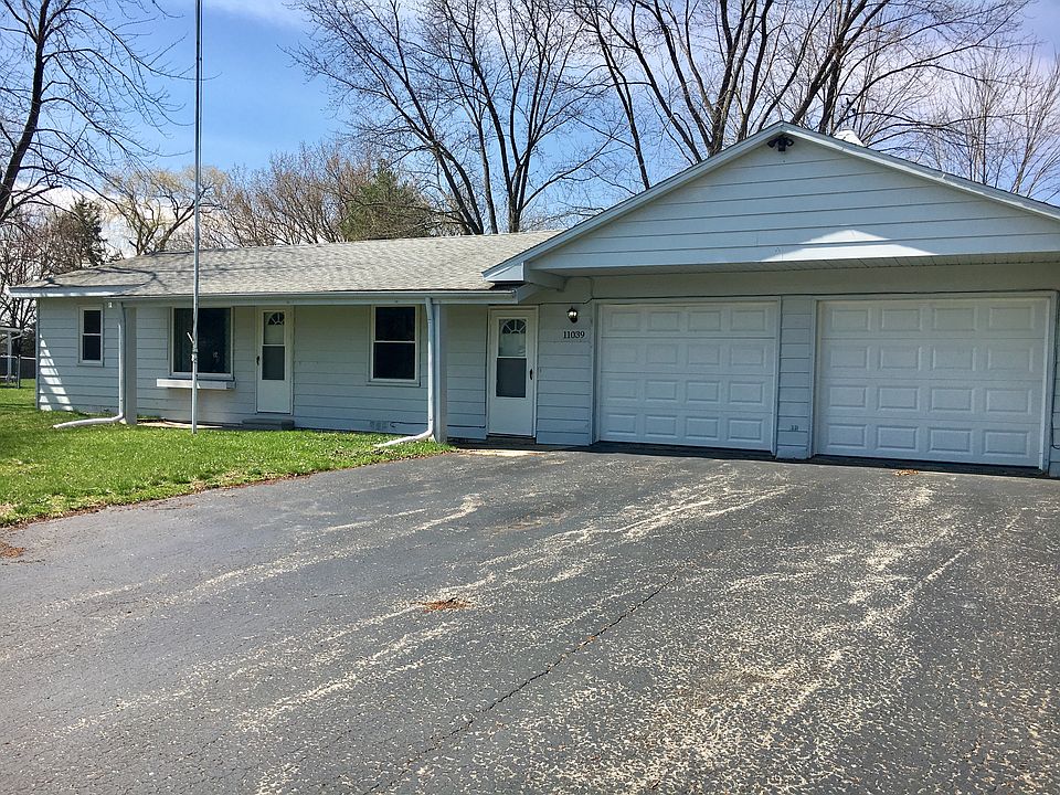 1st image of 11039 Langdon Dr