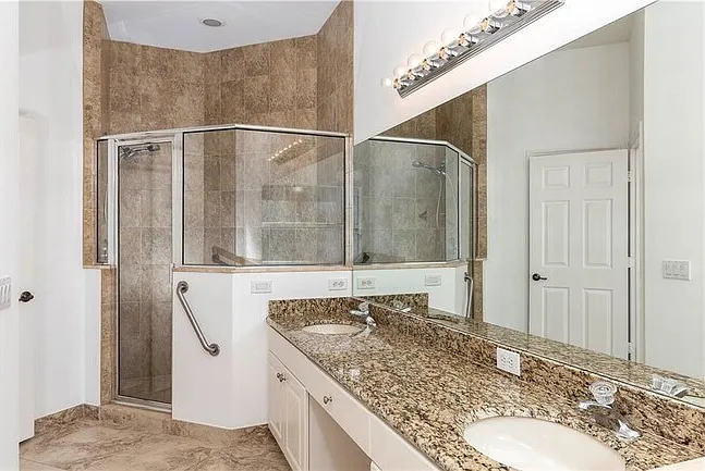 3569 SW Sawgrass Villas Dr #3569 — Photo 13