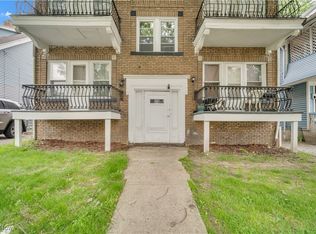 3381 E 143rd St APT 3, Cleveland, OH 44120