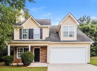 848 Betsy Ross Trl, Hampton, GA 30228