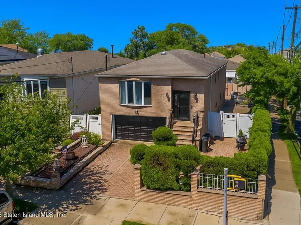 621 Barlow Ave, Staten Island, NY 10312
