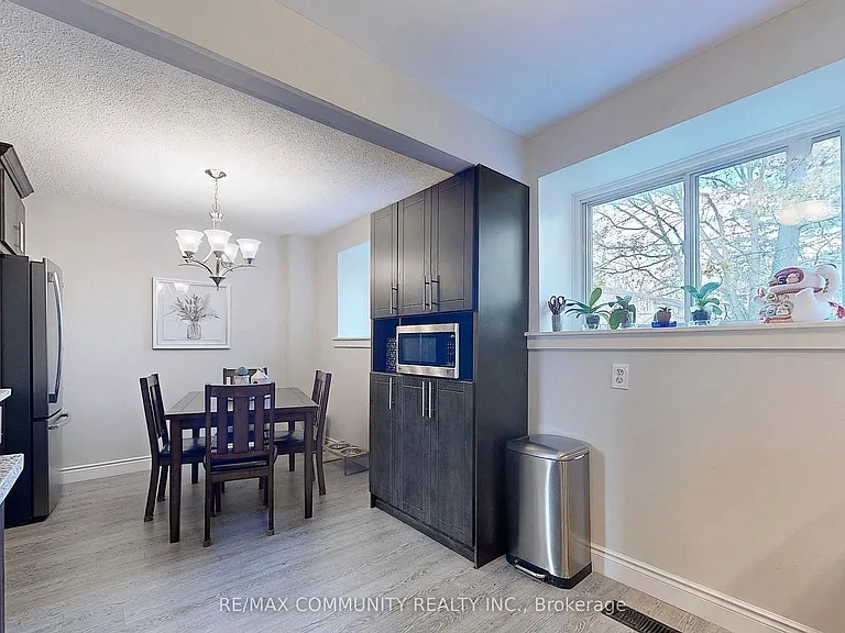 55 Collinsgrove Rd #212 — Photo 6