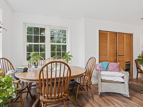 3rd image of 47 Pine Hill Rd