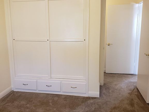 4th image of 2654 23rd St