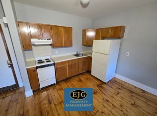 14 Main St #16, Hinsdale, NH 03451