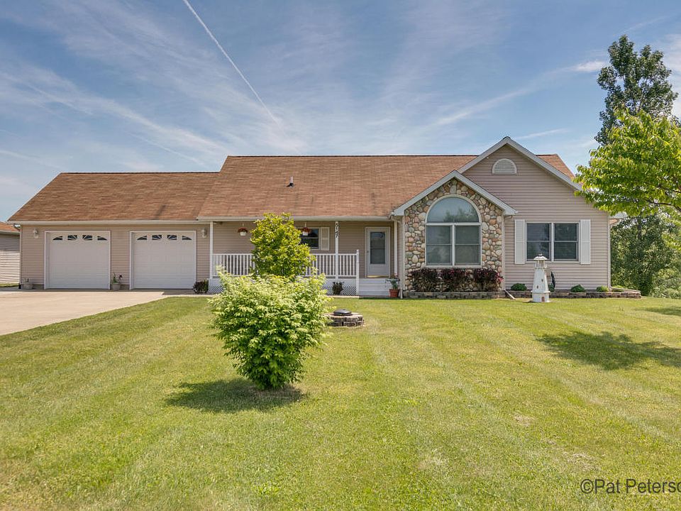 1st image of 5147 Emilee Dr