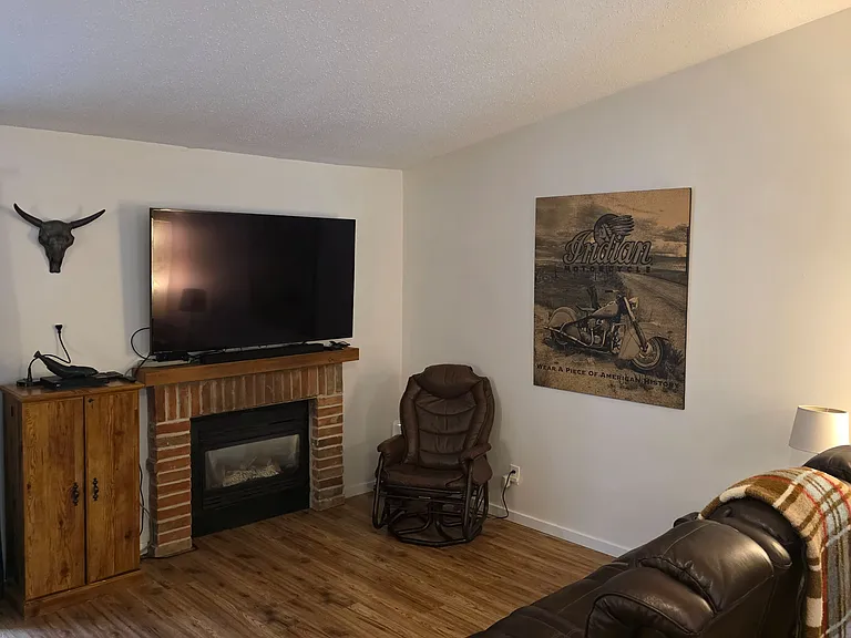 11 Harbour St W #341 — Photo 12