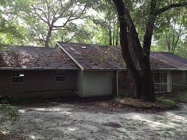 2nd image of 202 SW Aurora Way