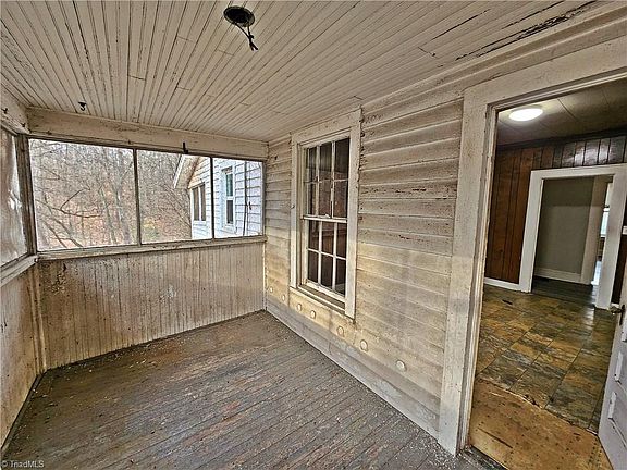 30th image of this home