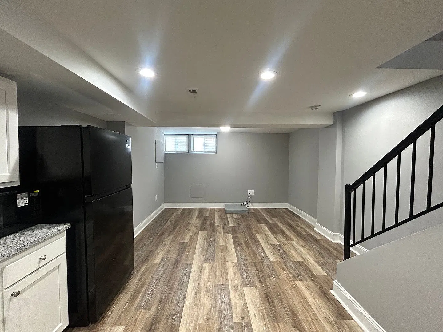 1320 N Kenwood Ave #A — Photo 4