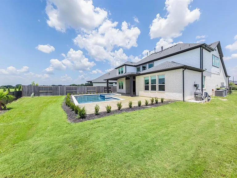 7526 Sunny Oak Ln — Photo 45
