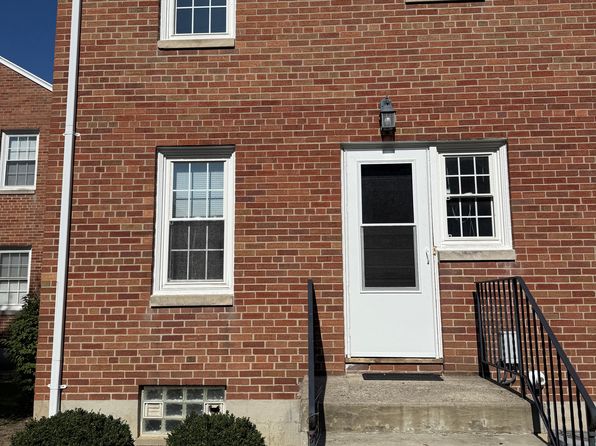 1525 N Plum St APT D