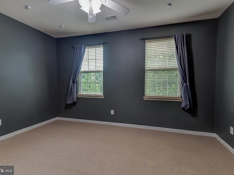 44241 Beaver Creek Dr — Photo 30