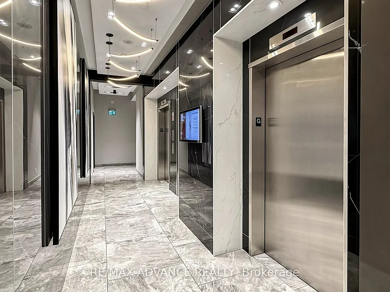 12 Yonge St #1805 — Photo 39