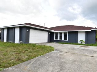 838 Gillen Ave NW, Palm Bay, FL 32907