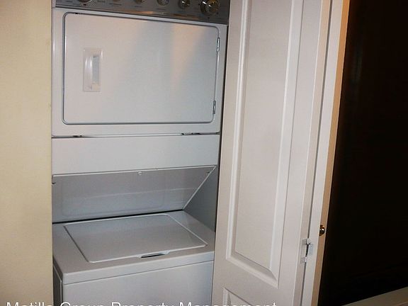 3rd image of 8754 Reading Ave APT 4
