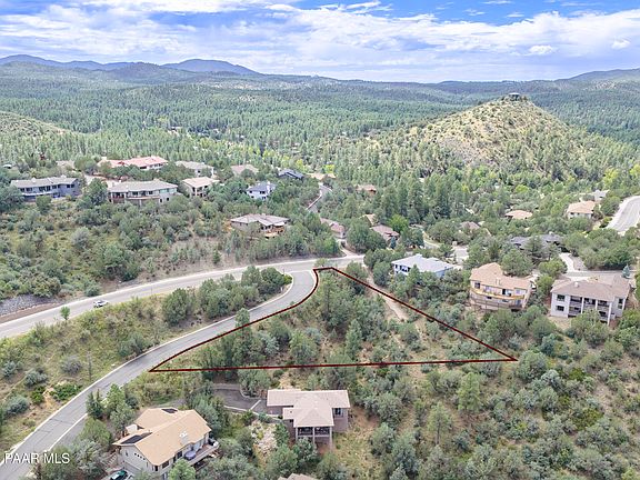 5th image of 685 Northwood Loop