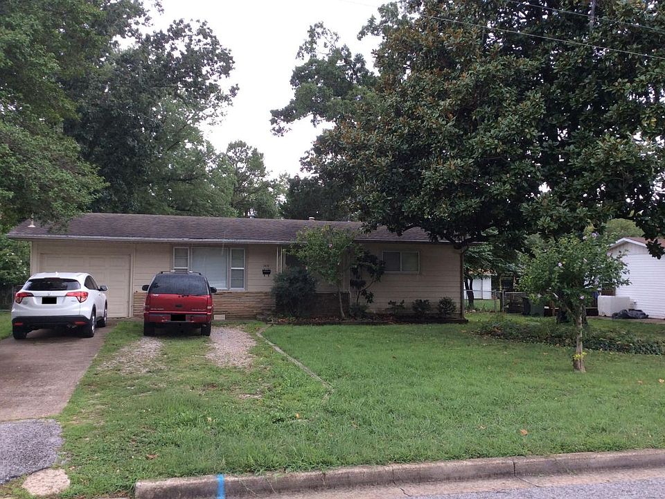 1st image of 1416 W Cypress St