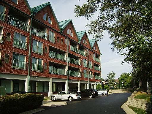 1st image of 1111 Burlington Ave Unit 312