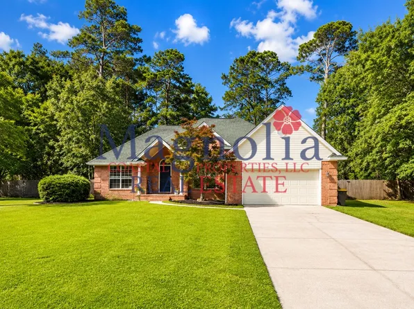 723 Oxford Dr, Richmond Hill, GA 31324