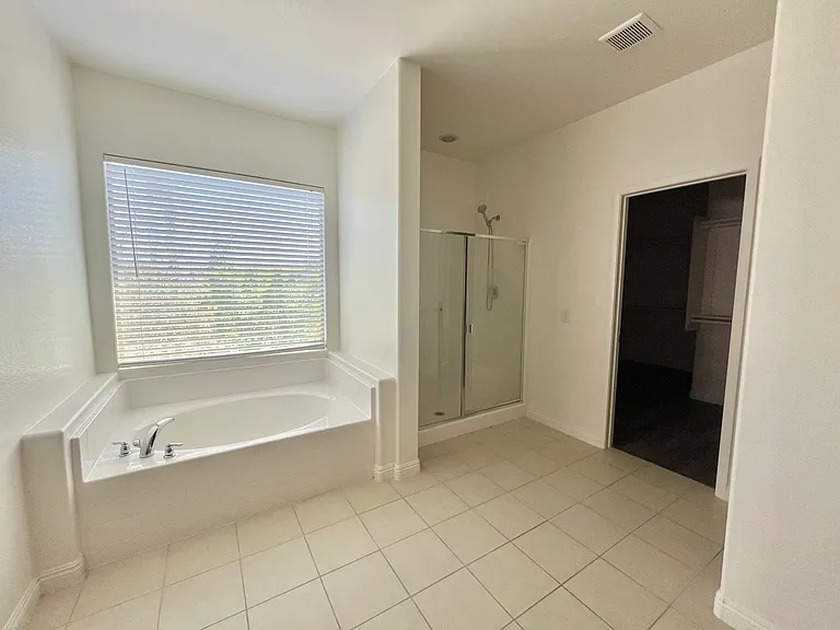 9493 Alma Ridge Ave — Photo 34
