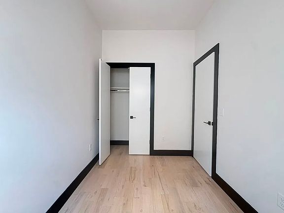 4th image of 29 Claremont Ave #2A