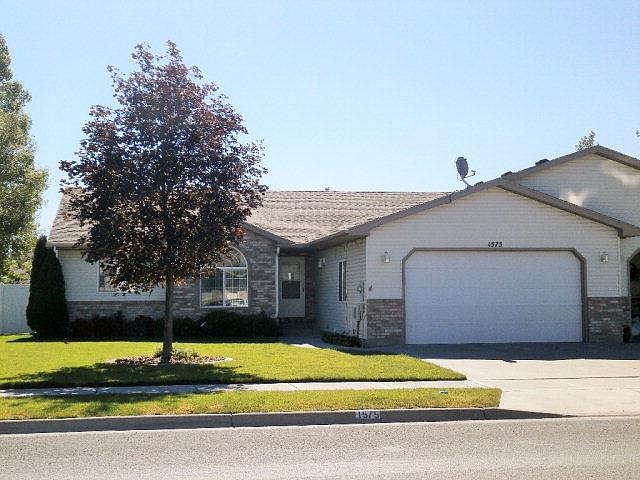 1st image of 1575 S Windsor Dr
