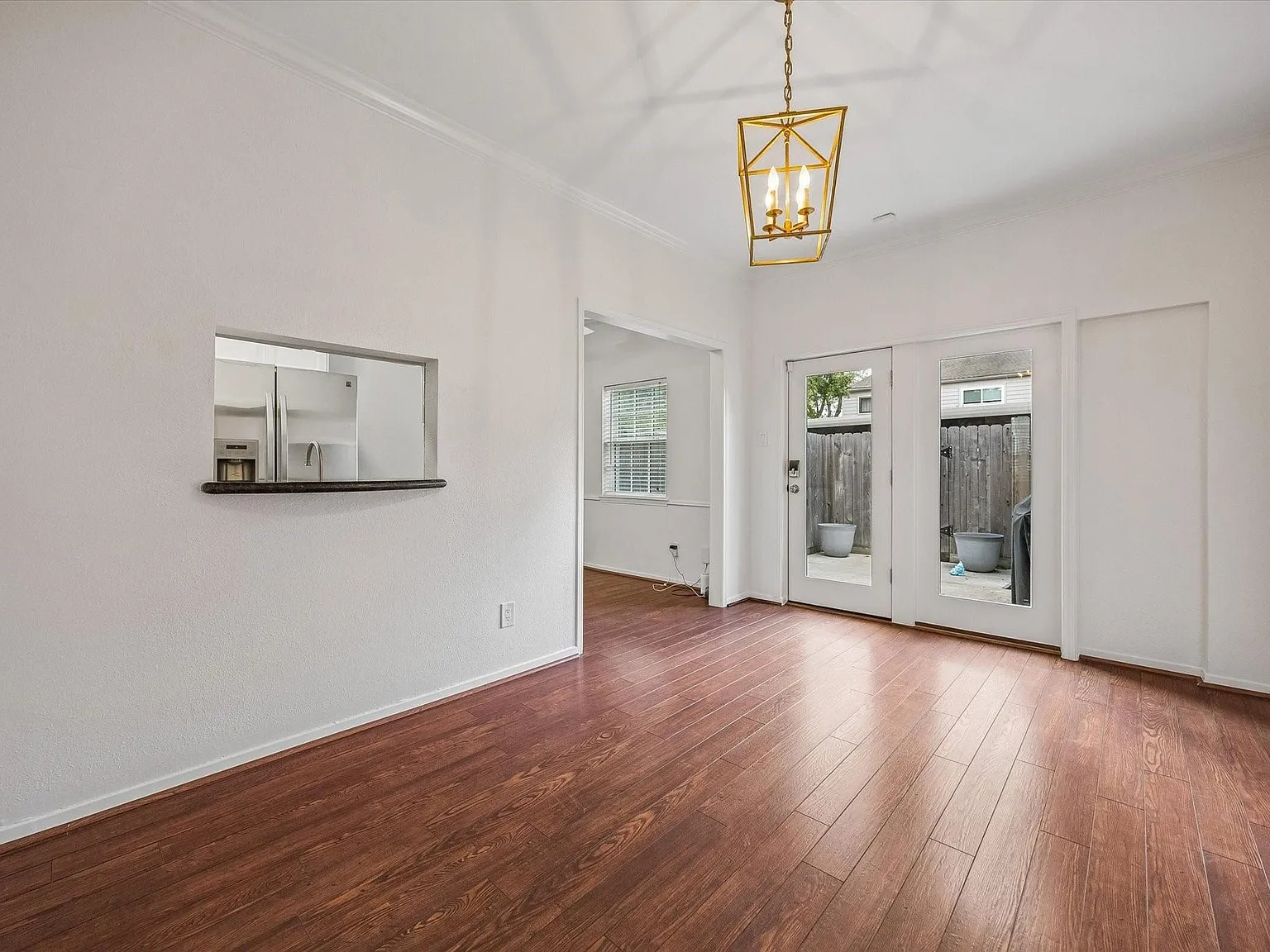 2 bed, 2.5 bath, 1558 sqft, $2,600 — Photo 3