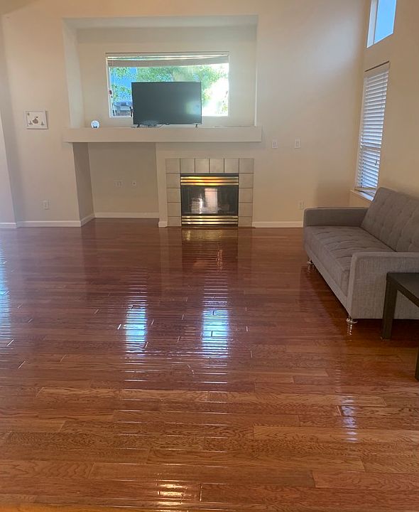 2nd image of 340 Rundgren Way