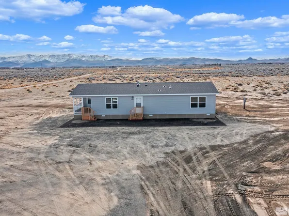 3465 E 5th St, Silver Springs, NV 89429