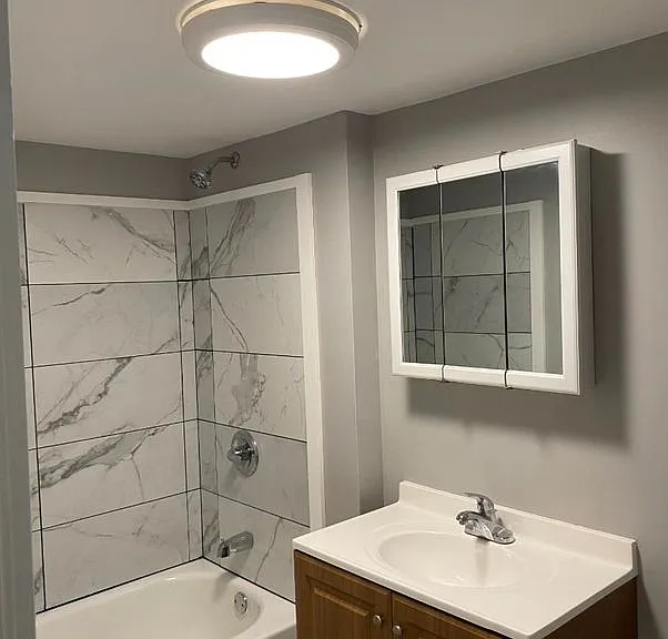 60 Washington St #60.5 — Photo 21