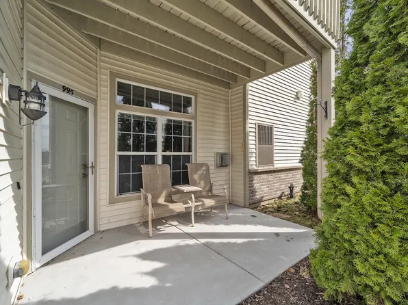 995 Bedford COURT #102, Mount Pleasant, WI 53406