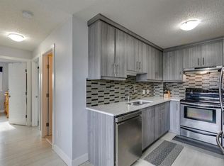 140 E Templehill Dr NE, Calgary, AB T1Y 4C3