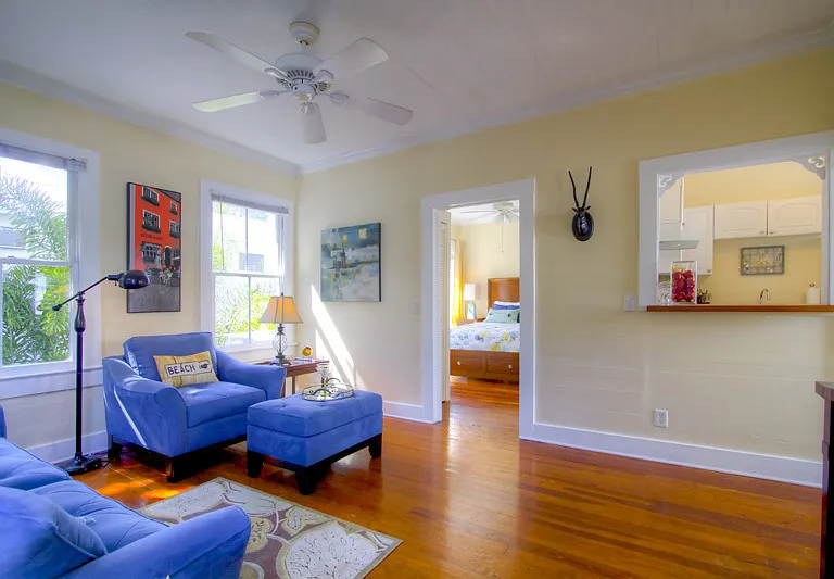 327 Margaret St #3 — Photo 7