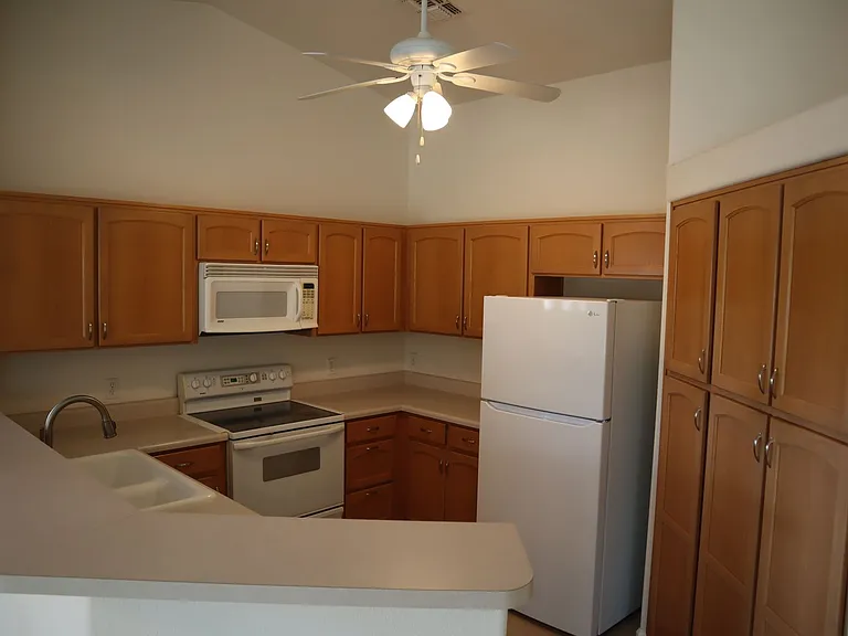 2630 Lemoor Ct — Photo 3