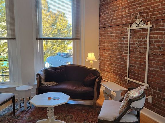 4th image of 181 Quincy St Ste 201