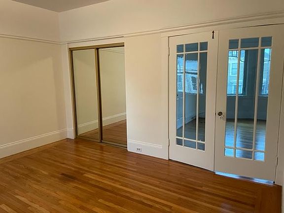 5th image of 1319 10th Ave #3